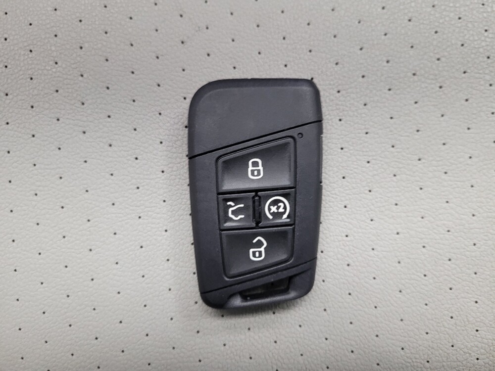 2019 Volkswagen Tiguan in Las Vegas, NV 89104 - 18087844 32