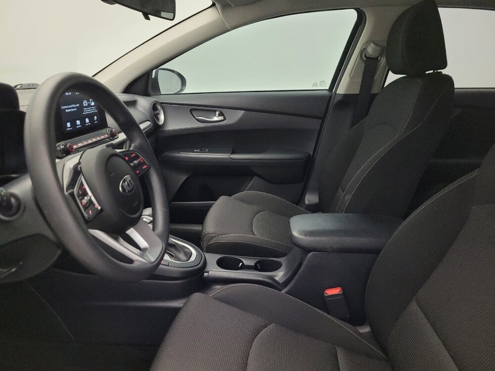 2021 Kia Forte in Glendale, AZ 85301 - 18087847 17