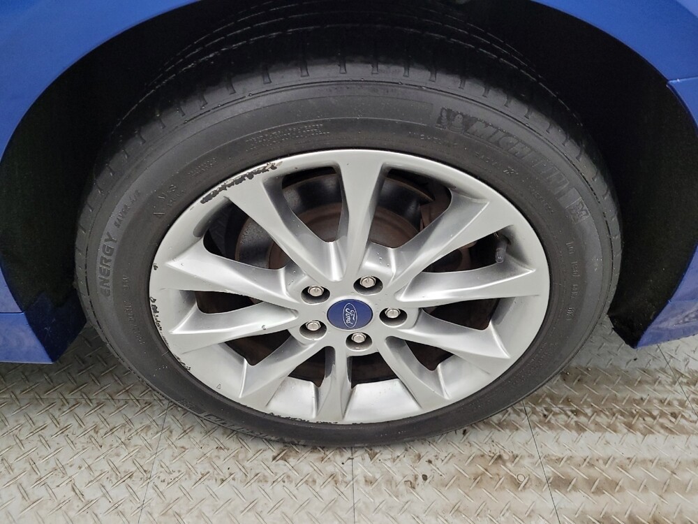 2017 Ford Fusion in Lexington, KY 40509 - 18087850 31