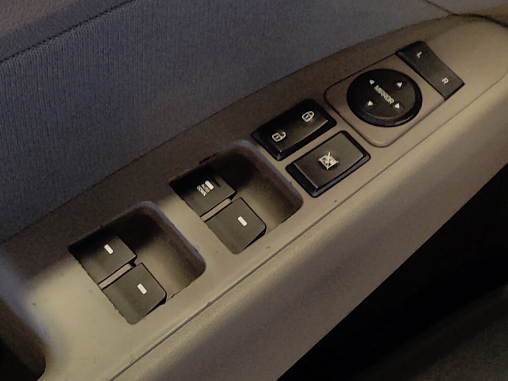 2018 Hyundai Elantra in Jacksonville, FL 32210 - 18087859 27