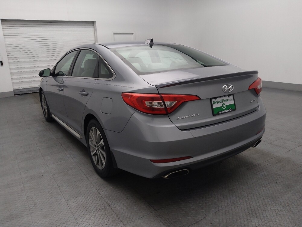 2016 Hyundai Sonata in Jacksonville, FL 32210 - 18087860 5