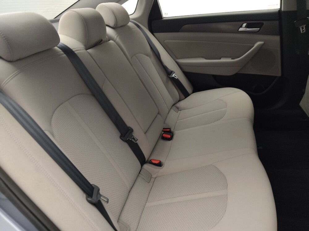 2016 Hyundai Sonata in Jacksonville, FL 32210 - 18087860 19