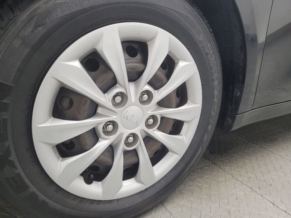 2020 Kia Forte in Hialeah, FL 33014 - 18087865 31