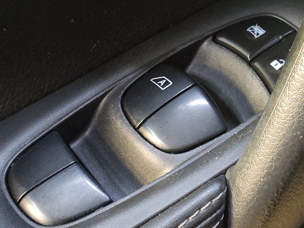 2021 Nissan Rogue Sport in Chesapeake, VA 23320 - 18087868 27