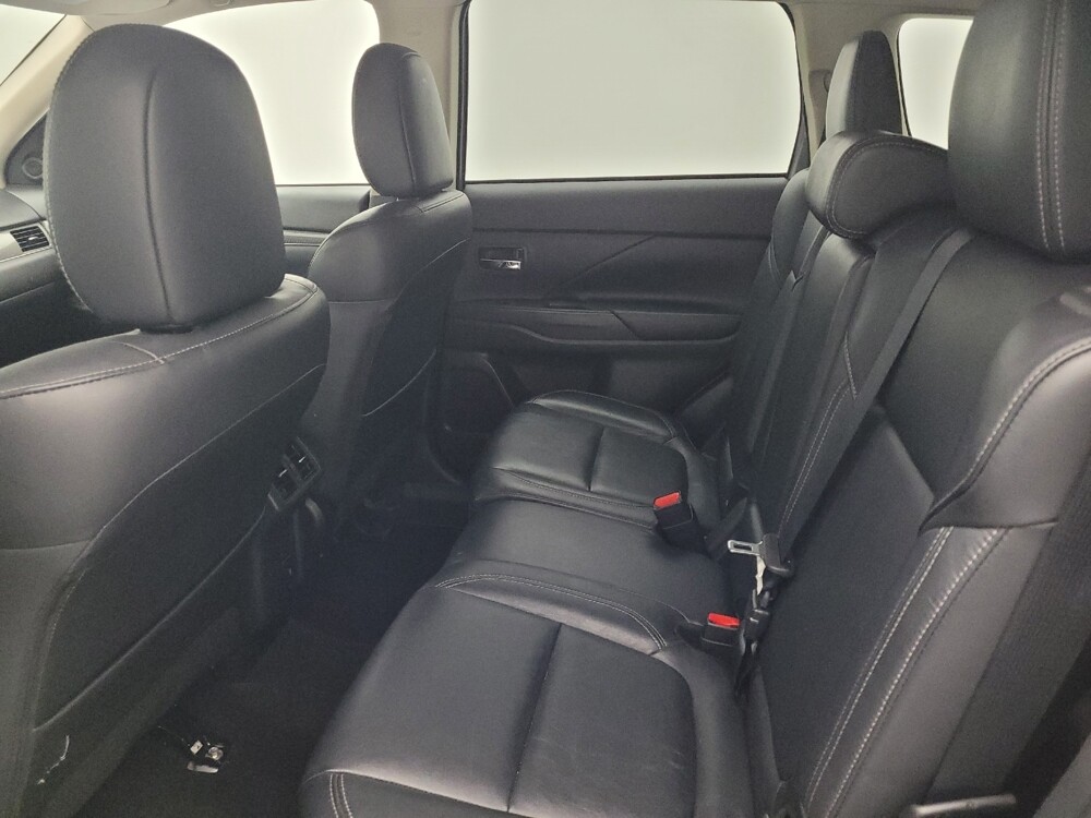 2020 Mitsubishi Outlander in Greenville, NC 27834 - 18087873 18