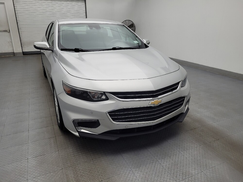 2018 Chevrolet Malibu in Chesapeake, VA 23320 - 18087874 14