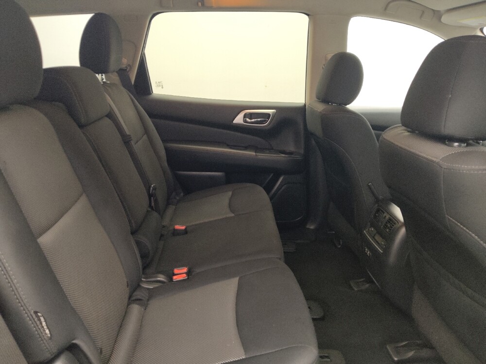 2020 Nissan Pathfinder in Denver, CO 80012 - 18087876 19