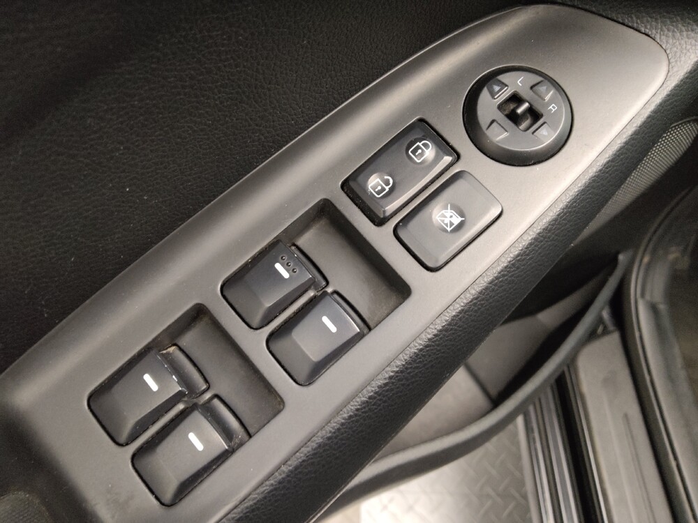 2017 Kia Forte in Lakewood, CO 80215 - 18087878 27