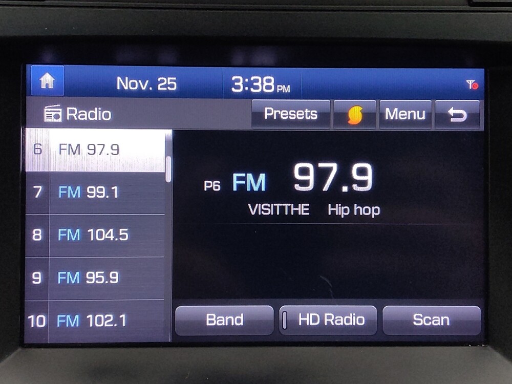 2018 Hyundai Santa Fe in Live Oak, TX 78233 - 18087889 25