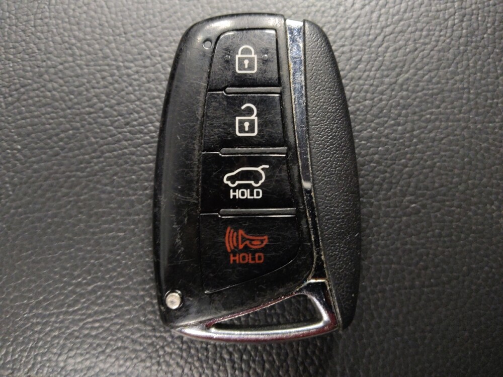 2018 Hyundai Santa Fe in Live Oak, TX 78233 - 18087889 32