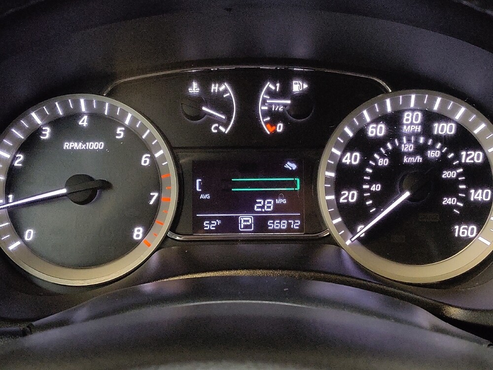 2015 Nissan Sentra in Fairfield, OH 45014 - 18087895 23