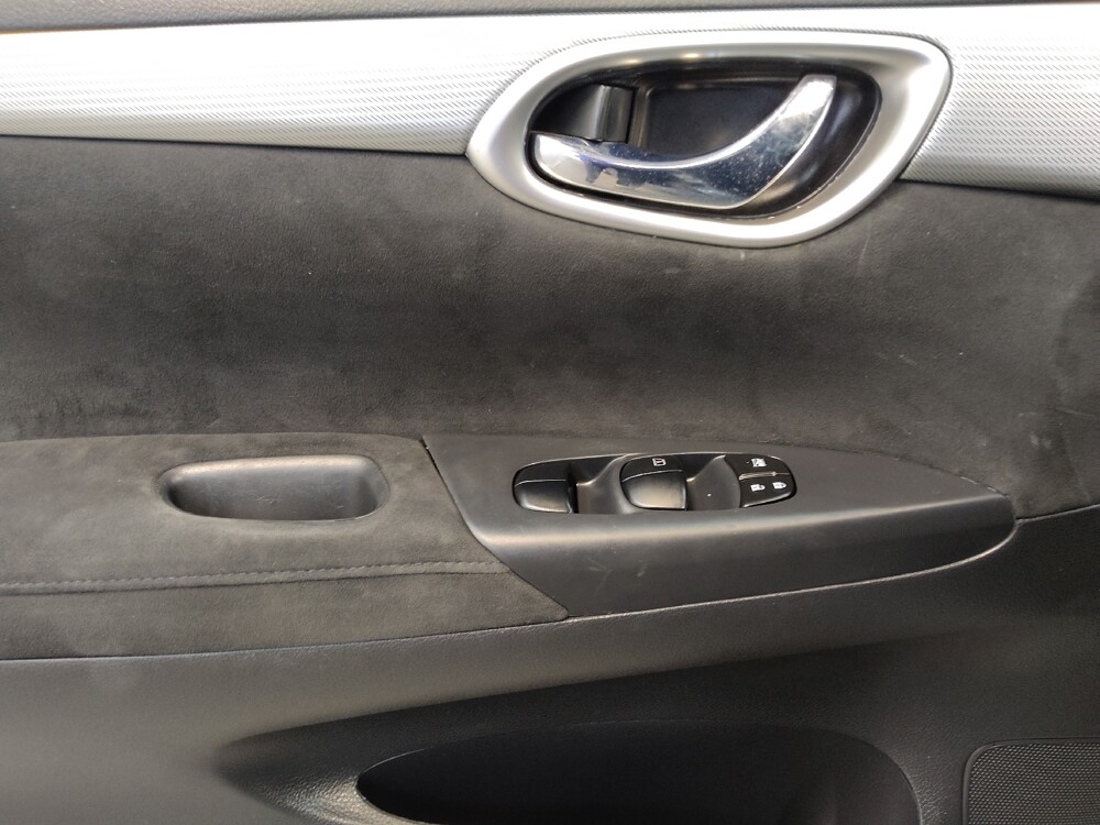 2015 Nissan Sentra in Fairfield, OH 45014 - 18087895 27