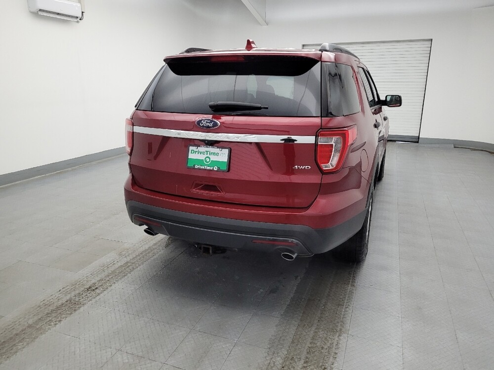2017 Ford Explorer in Miamisburg, OH 45342 - 18087902 7