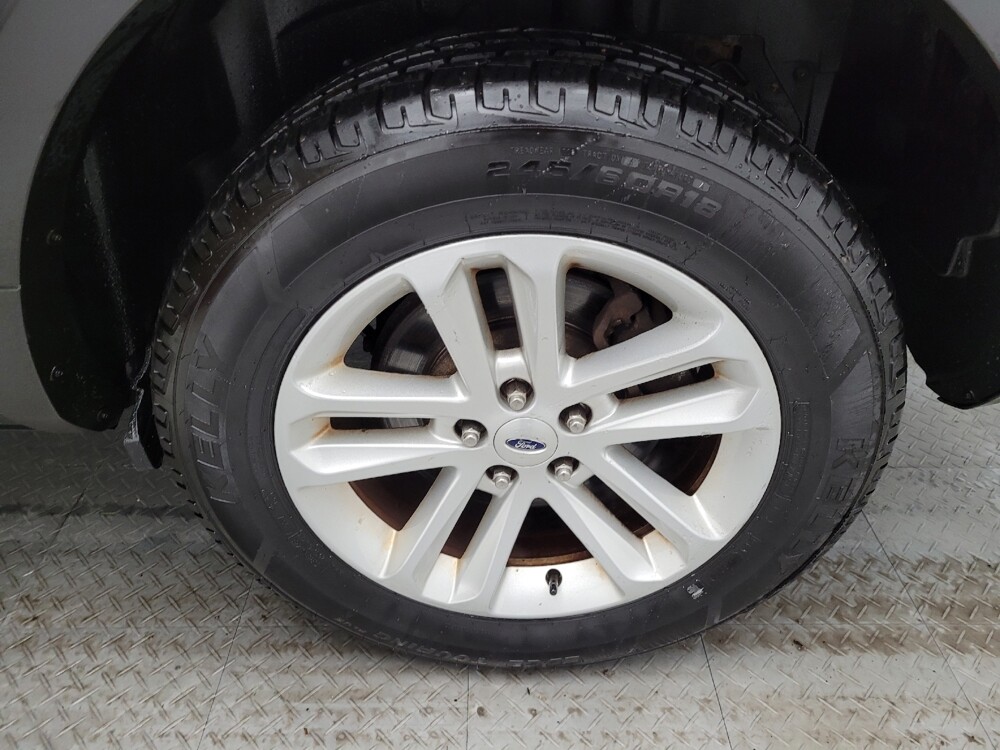 2017 Ford Explorer in Miamisburg, OH 45342 - 18087902 31