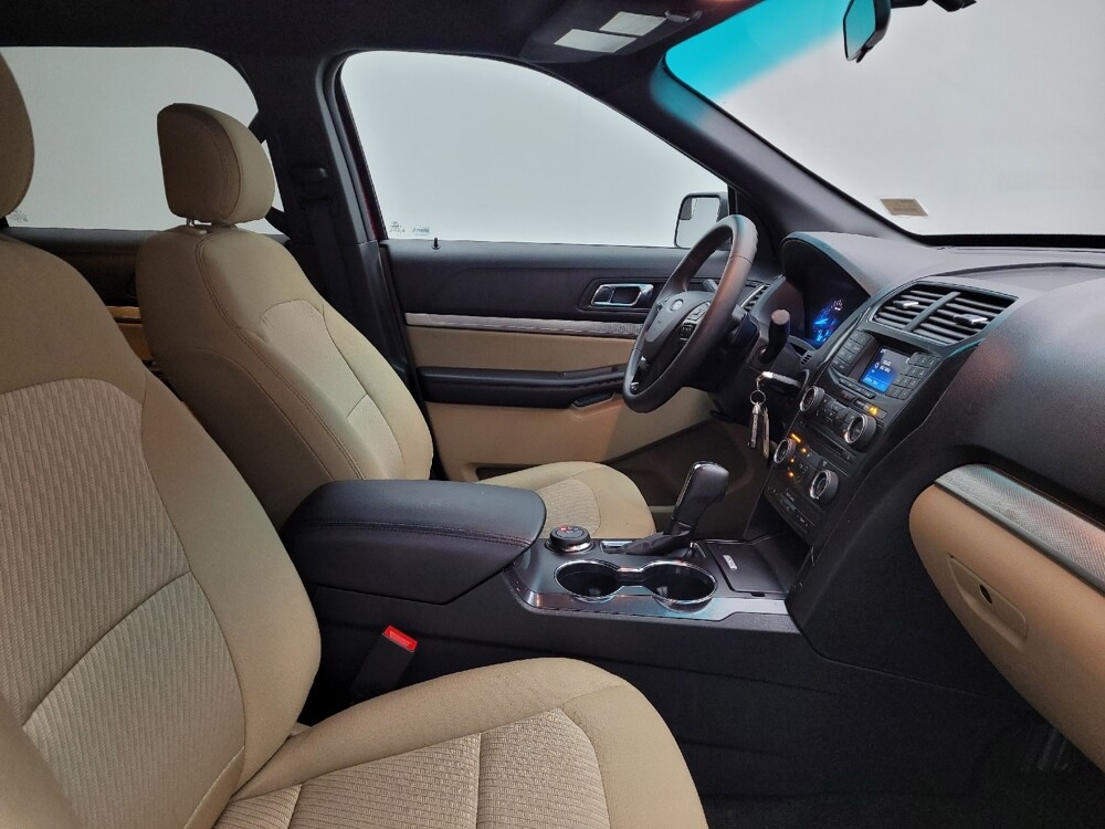 2017 Ford Explorer in Miamisburg, OH 45342 - 18087902 21