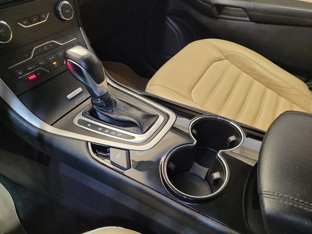 2016 Ford Edge in Cincinnati, OH 45255 - 18087905 26