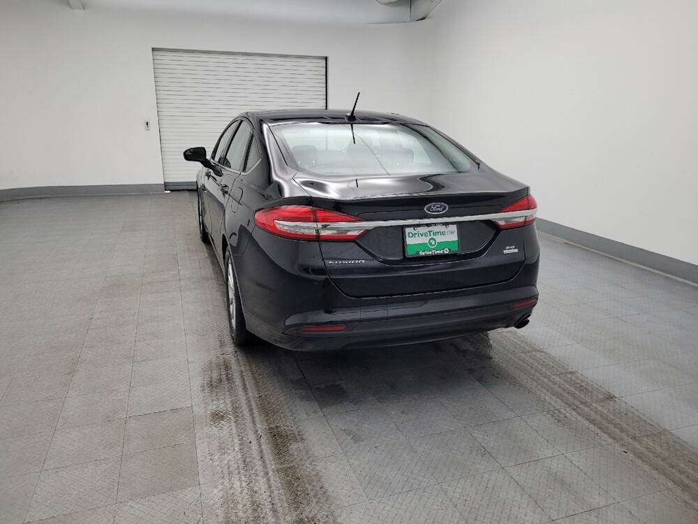 2017 Ford Fusion in Maple Heights, OH 44137 - 18087906 6