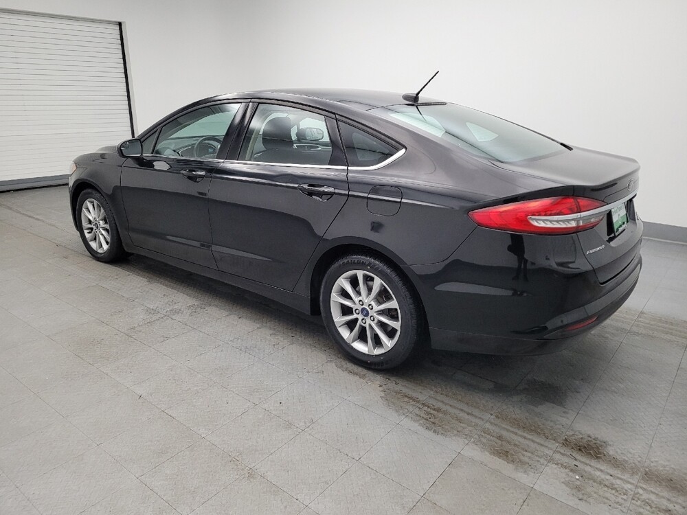 2017 Ford Fusion in Maple Heights, OH 44137 - 18087906 3