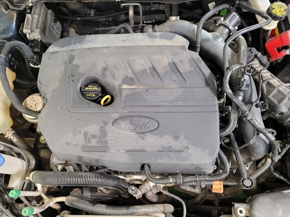 2017 Ford Fusion in Maple Heights, OH 44137 - 18087906 30