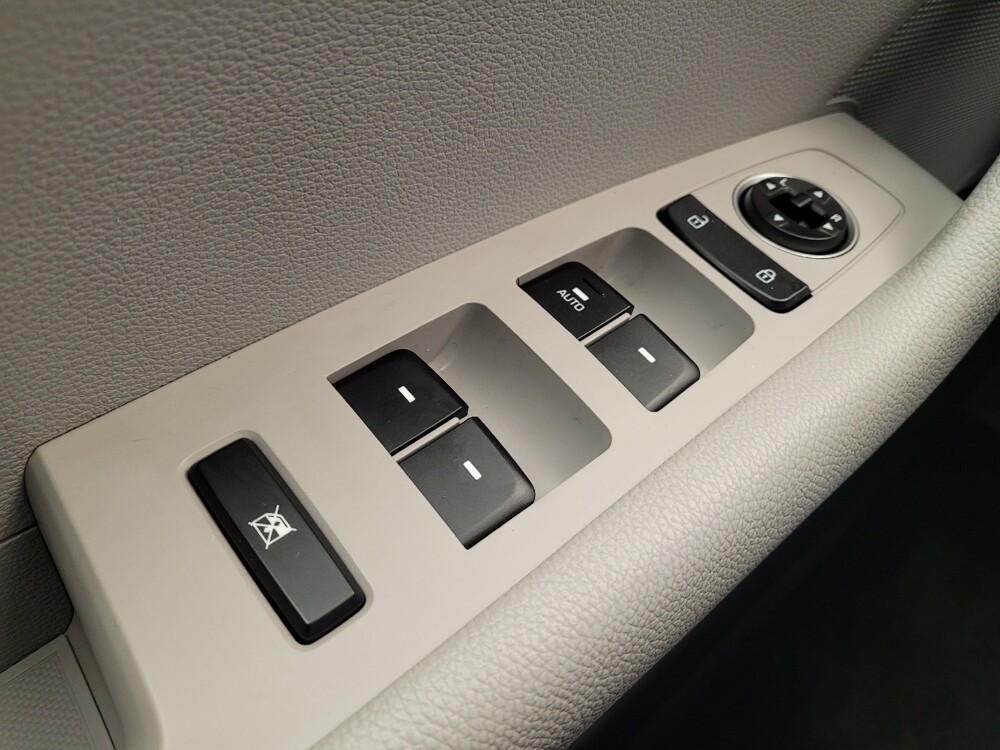 2018 Hyundai Sonata in Louisville, KY 40258 - 18087911 27