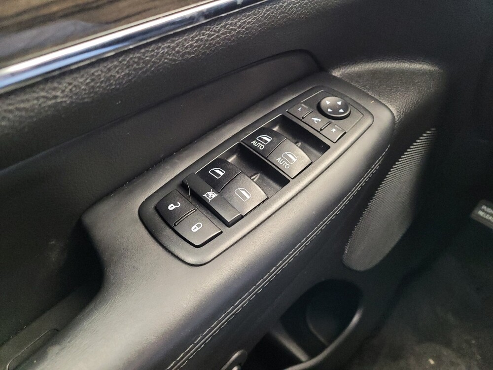 2018 Jeep Grand Cherokee in Fairfield, OH 45014 - 18087913 27