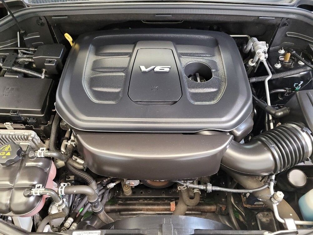 2018 Jeep Grand Cherokee in Fairfield, OH 45014 - 18087913 30