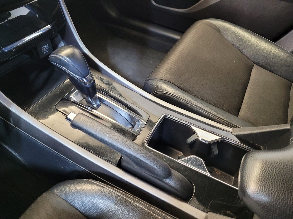 2017 Honda Accord in Maple Heights, OH 44137 - 18087918 26