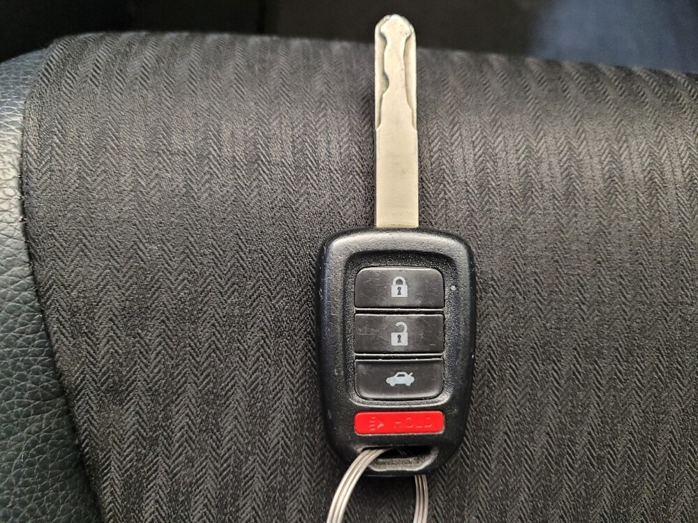 2017 Honda Accord in Maple Heights, OH 44137 - 18087918 32