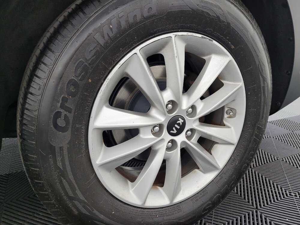 2019 Kia Sorento in Langhorne, PA 19047 - 18087923 31