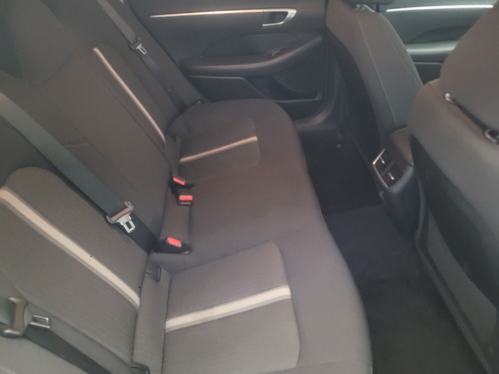 2021 Hyundai Sonata in Pittsburgh, PA 15237 - 18087925 19