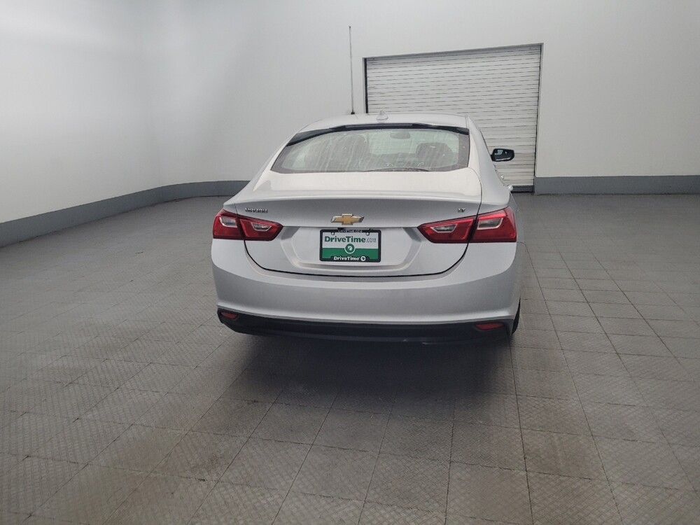2018 Chevrolet Malibu in Newport News, VA 23601 - 18087930 7