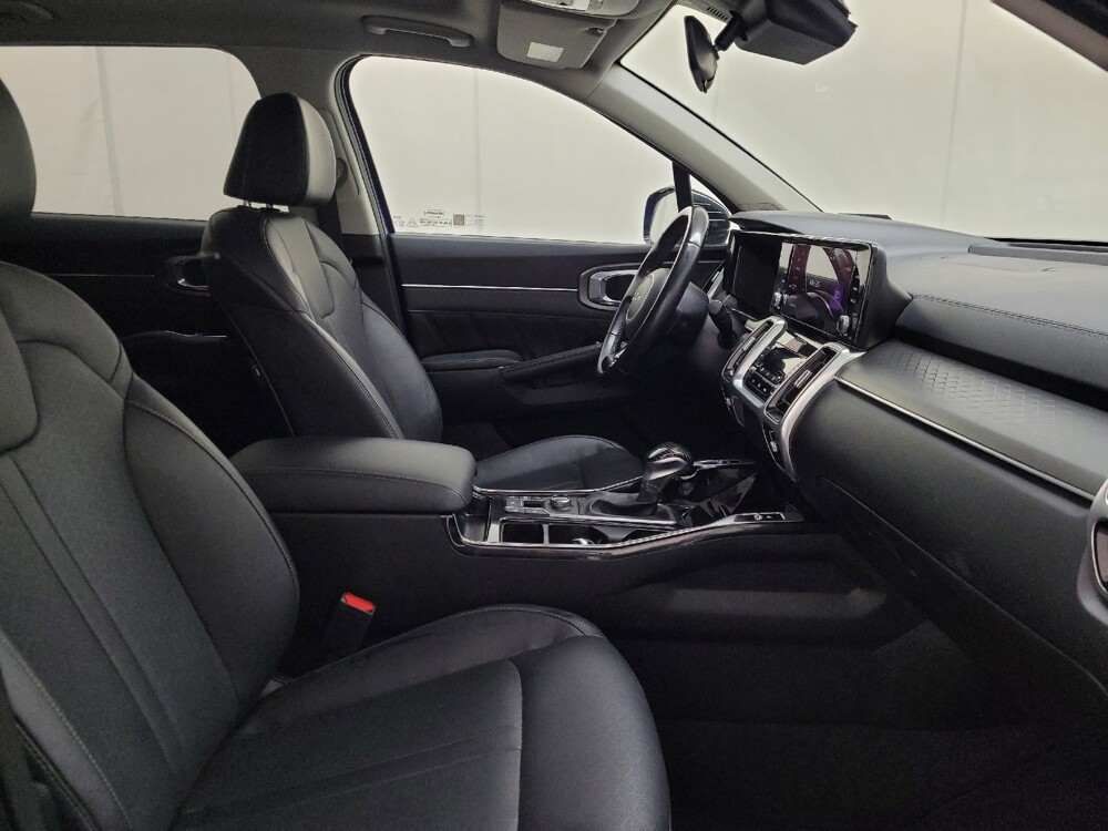 2022 Kia Sorento in Plymouth Meeting, PA 19462 - 18087932 21