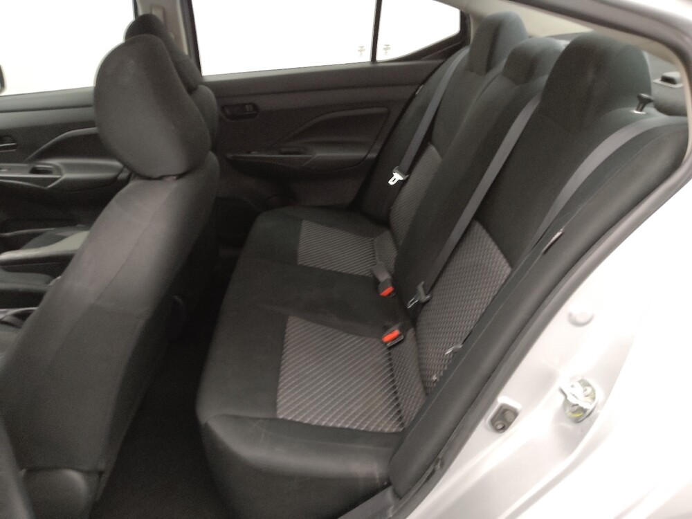 2020 Nissan Versa in Independence, MO 64055 - 18087942 18