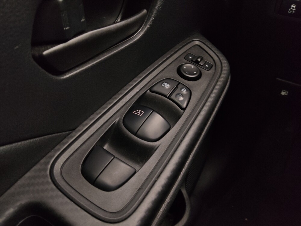 2020 Nissan Versa in Independence, MO 64055 - 18087942 27