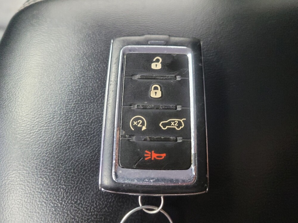 2021 Jeep Grand Cherokee L in Indianapolis, IN 46222 - 18087943 32