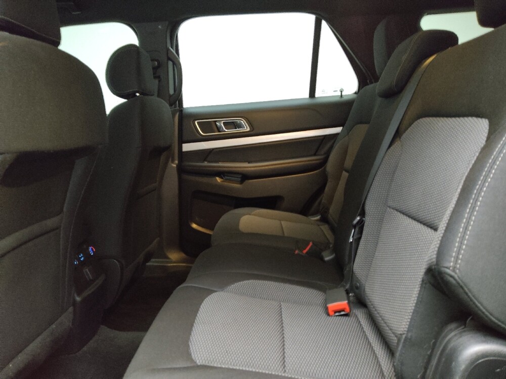 2017 Ford Explorer in Grand Rapids, MI 49508 - 18087946 18