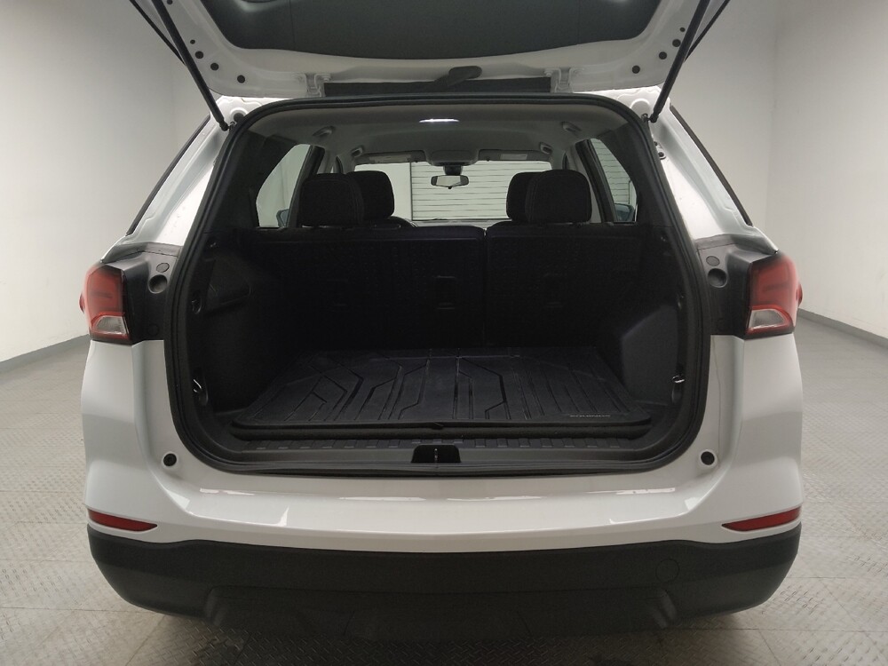 2022 Chevrolet Equinox in Grand Rapids, MI 49508 - 18087947 29