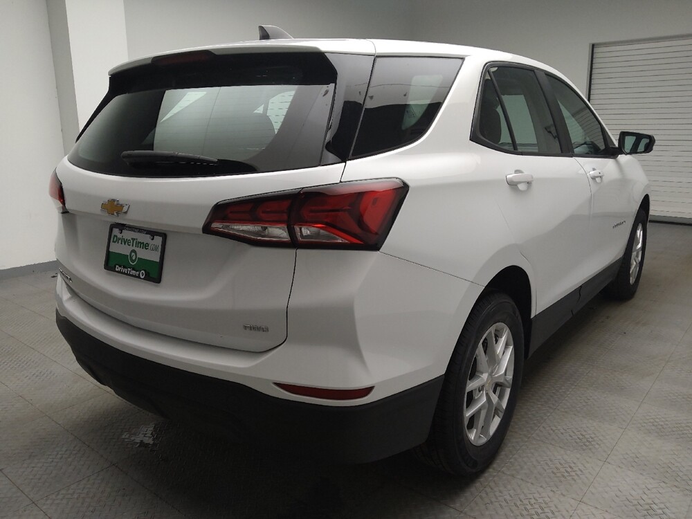 2022 Chevrolet Equinox in Grand Rapids, MI 49508 - 18087947 9