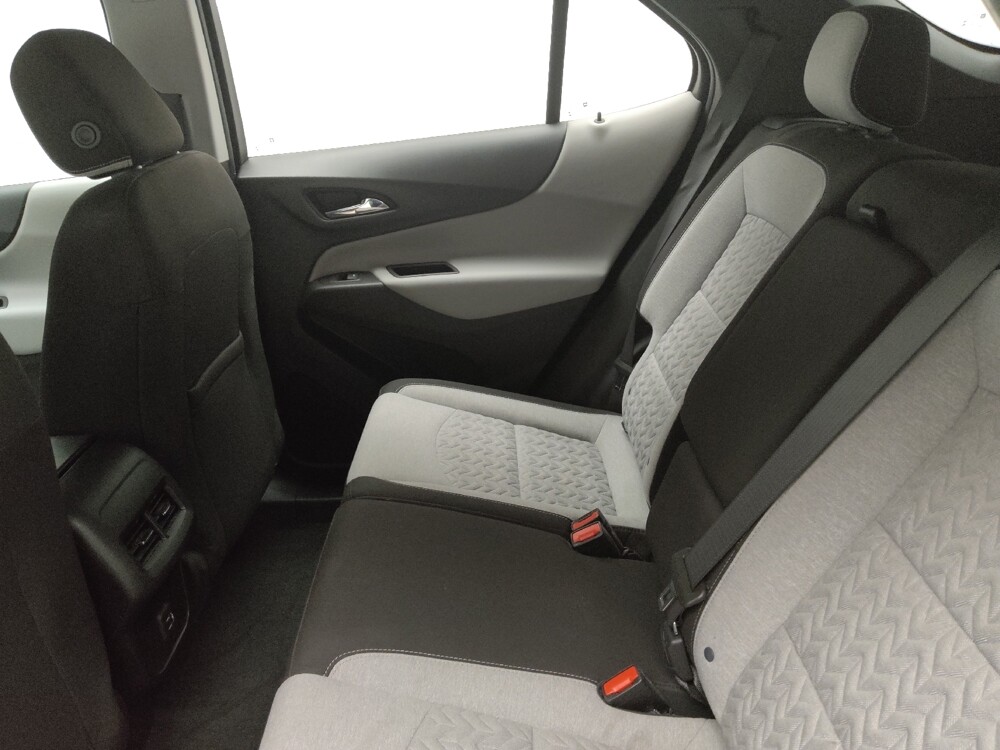 2022 Chevrolet Equinox in Grand Rapids, MI 49508 - 18087947 18