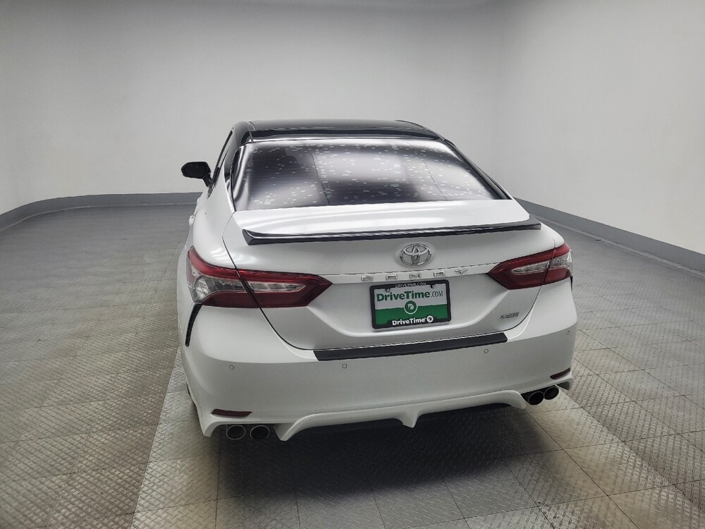 2018 Toyota Camry in Indianapolis, IN 46219 - 18087949 6