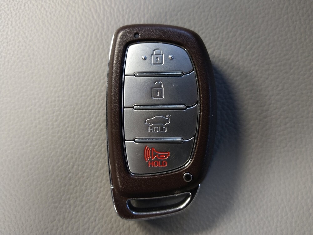 2015 Hyundai Sonata in Houston, TX 77074 - 18087951 32