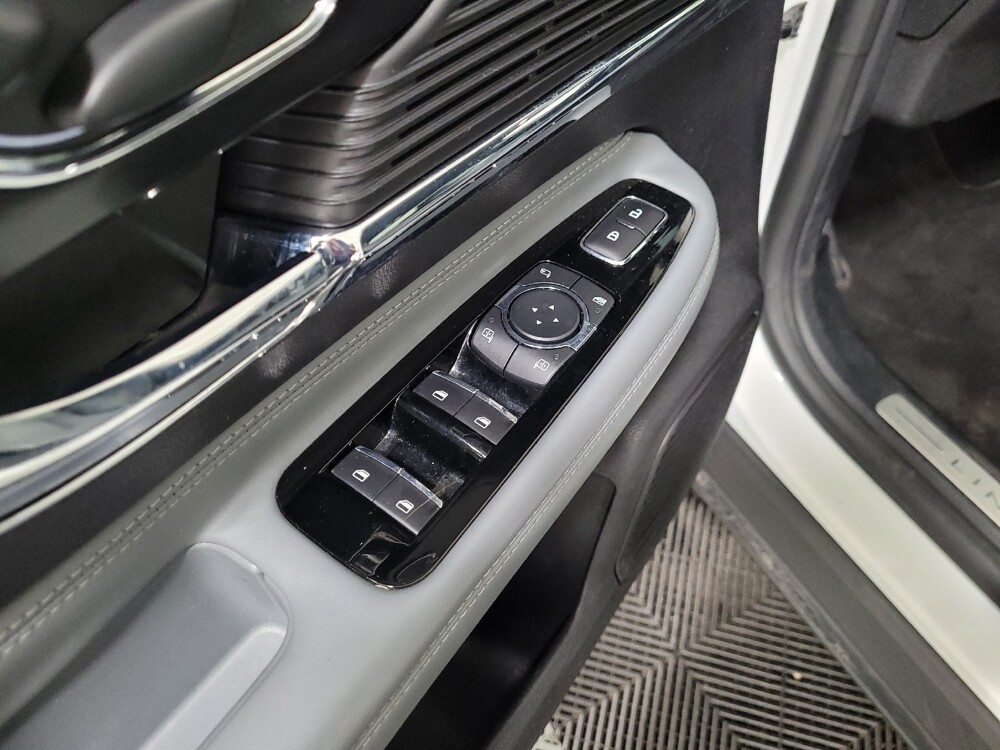 2022 Lincoln Corsair in Pittsburgh, PA 15236 - 18087952 27