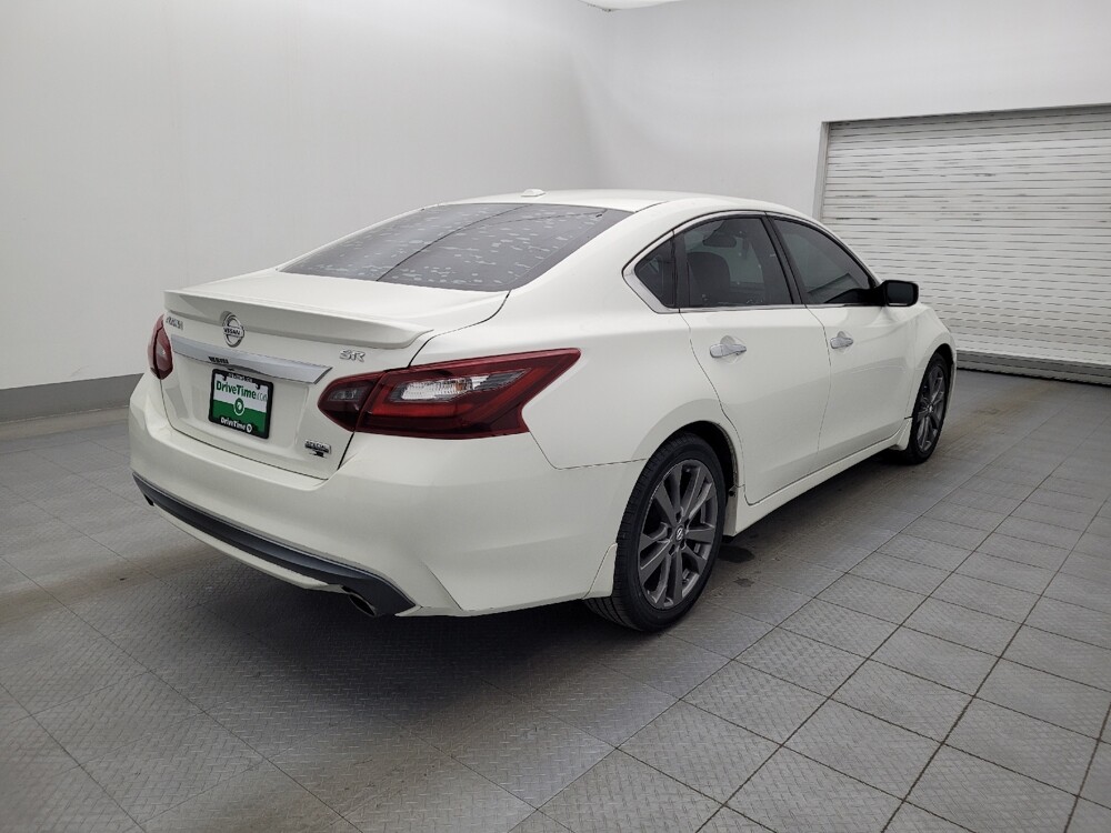 2018 Nissan Altima in Macon, GA 31210 - 18087958 9