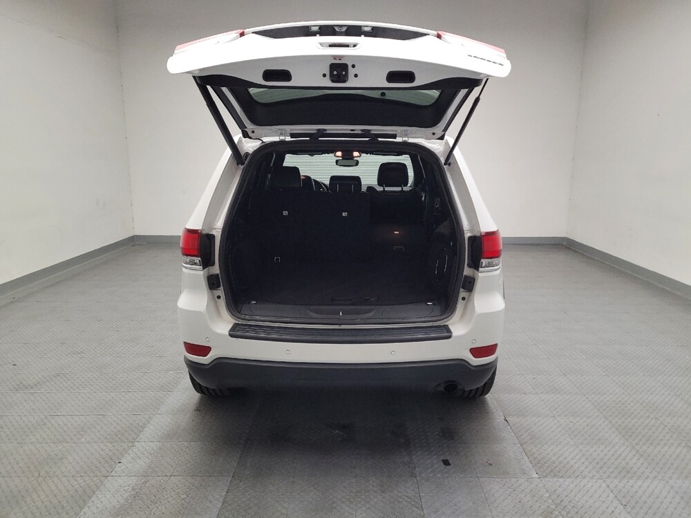 2020 Jeep Grand Cherokee in Downey, CA 90241 - 18087963 29