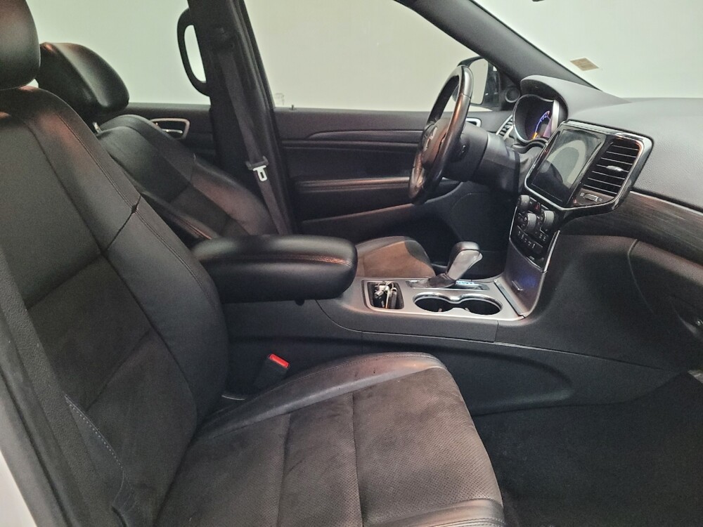 2020 Jeep Grand Cherokee in Downey, CA 90241 - 18087963 21