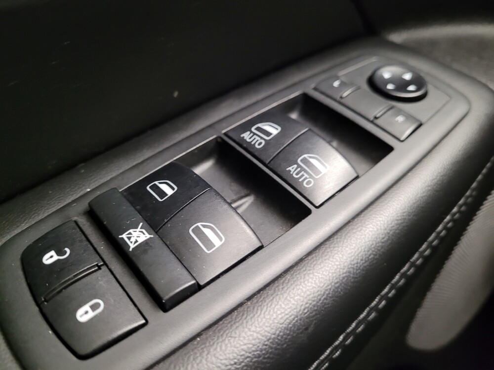 2020 Jeep Grand Cherokee in Downey, CA 90241 - 18087963 27