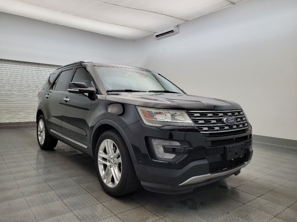 2017 Ford Explorer in Glendale, AZ 85301 - 18087965 14