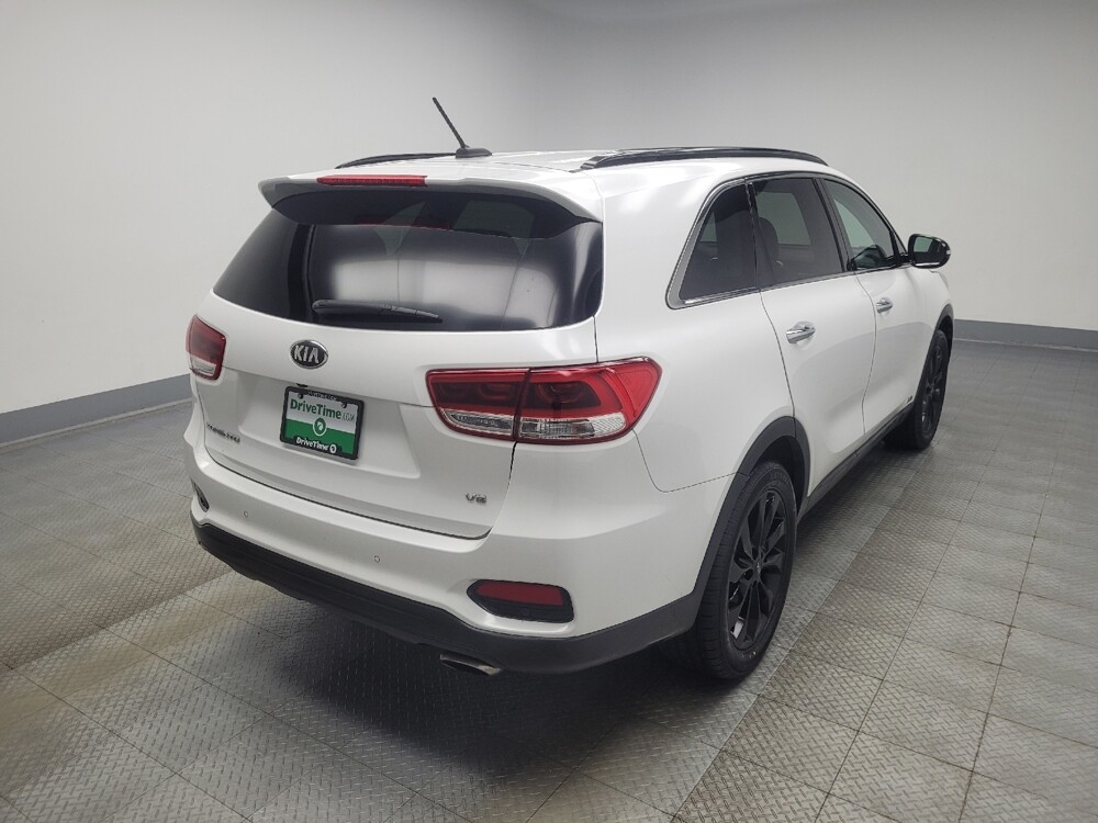 2019 Kia Sorento in Indianapolis, IN 46219 - 18087967 9