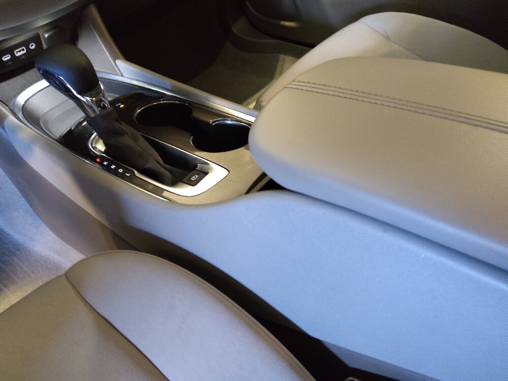 2022 Chevrolet Malibu in Lauderdale Lakes, FL 33313 - 18087974 26