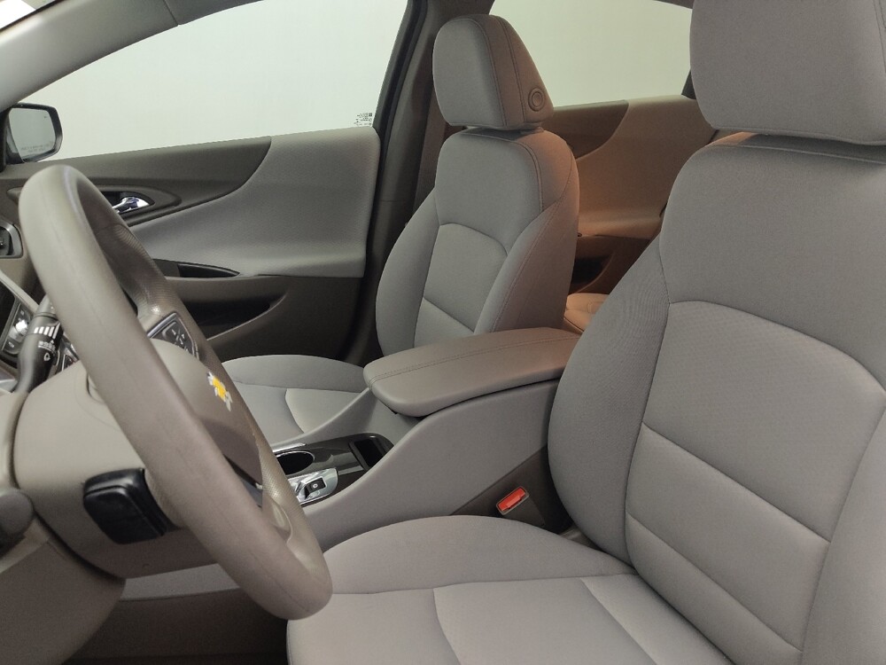 2022 Chevrolet Malibu in Lauderdale Lakes, FL 33313 - 18087974 17